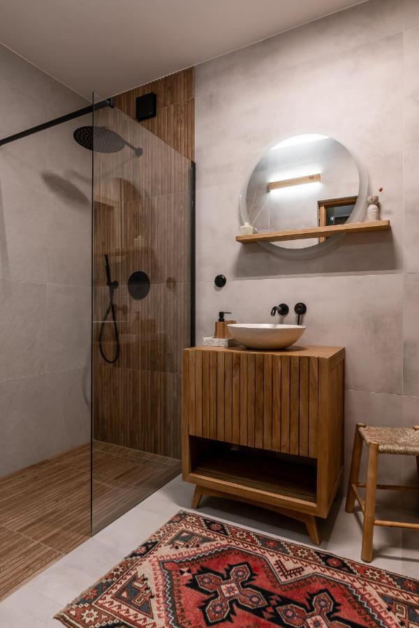 Ethnica & Gallery Apartment *